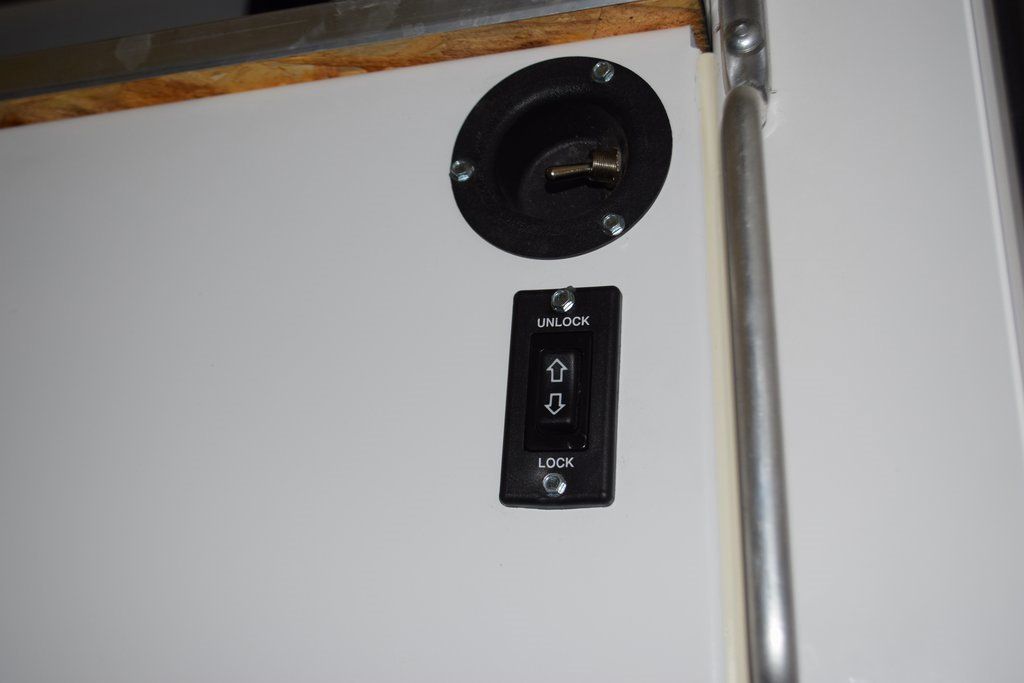 2025 Chevrolet Express Commercial Cutaway 3500 Van 159" - 22963257 - 27