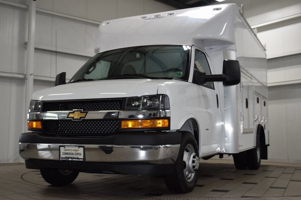 2025 Chevrolet Express Commercial Cutaway 3500 Van 159" - 22963257 - 2