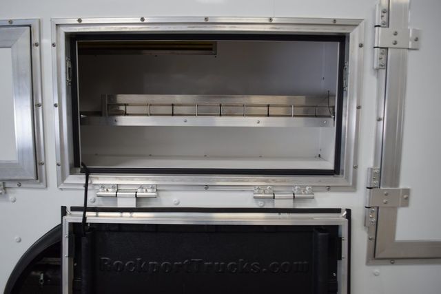 2025 Chevrolet Express Commercial Cutaway 3500 Van 159" - 22995472 - 18