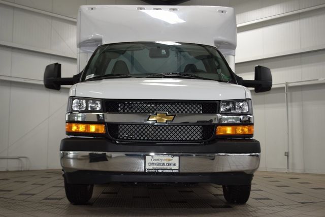 2025 Chevrolet Express Commercial Cutaway 3500 Van 159" - 22995472 - 1
