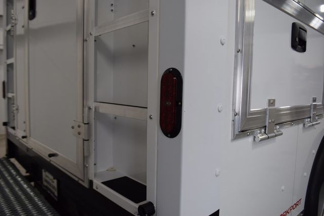 2025 Chevrolet Express Commercial Cutaway 3500 Van 159" - 22995472 - 23