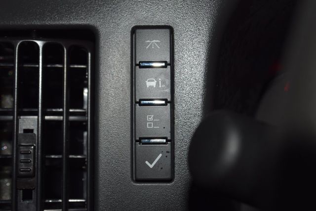 2025 Chevrolet Express Commercial Cutaway 3500 Van 159" - 22995472 - 38