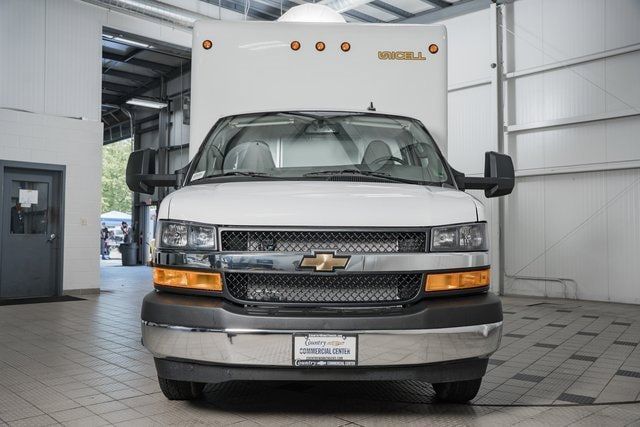 2025 Chevrolet Express Commercial Cutaway 3500 Van 177" - 22868278 - 1