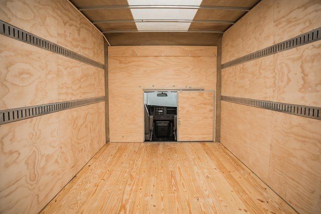 2025 Chevrolet Express Commercial Cutaway 3500 Van 177" - 22995475 - 18