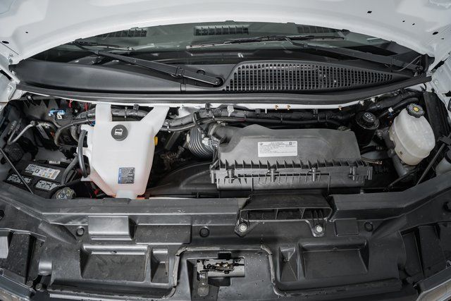 2025 Chevrolet Express Commercial Cutaway 3500 Van 177" - 22995475 - 19