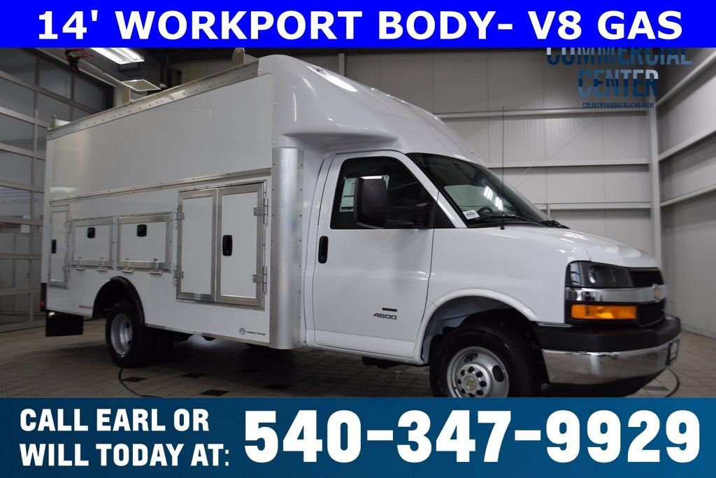 2025 Chevrolet Express Commercial Cutaway 4500 Van 159" - 22854238 - 0