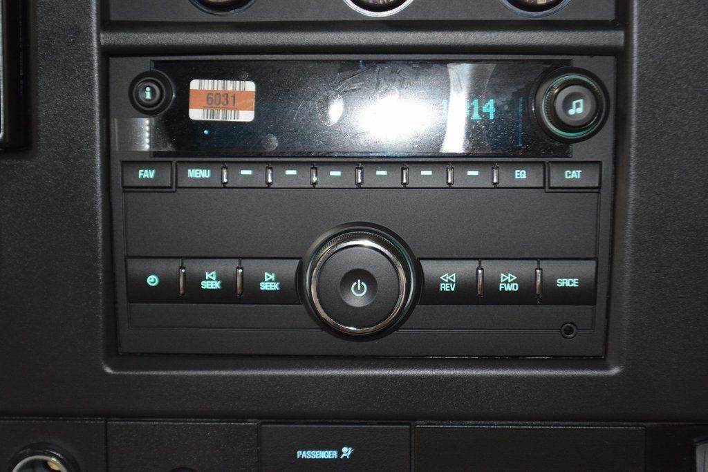 2025 Chevrolet Express Commercial Cutaway 4500 Van 159" - 22854238 - 23