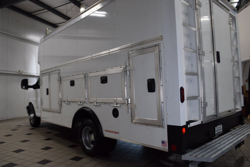 2025 Chevrolet Express Commercial Cutaway 4500 Van 159" - 22854238 - 2