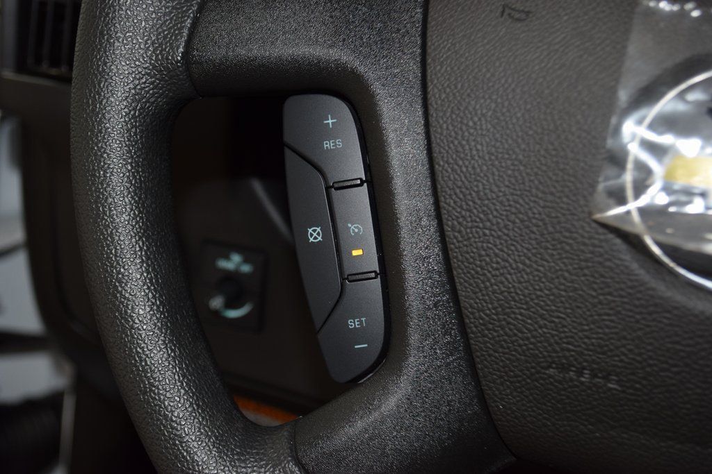 2025 Chevrolet Express Commercial Cutaway 4500 Van 159" - 22854238 - 33