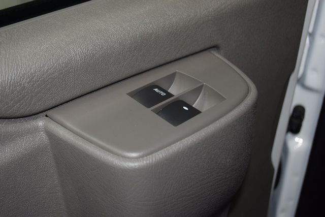 2025 Chevrolet Express Commercial Cutaway 4500 Van 159" - 22854238 - 38