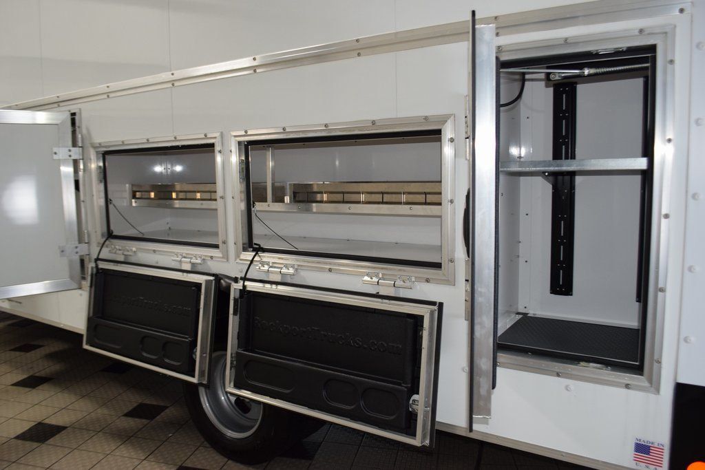 2025 Chevrolet Express Commercial Cutaway 4500 Van 159" - 22854238 - 41