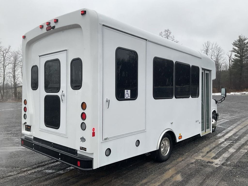 2025 Chevrolet HLE HLE COACH - 22022277 - 1