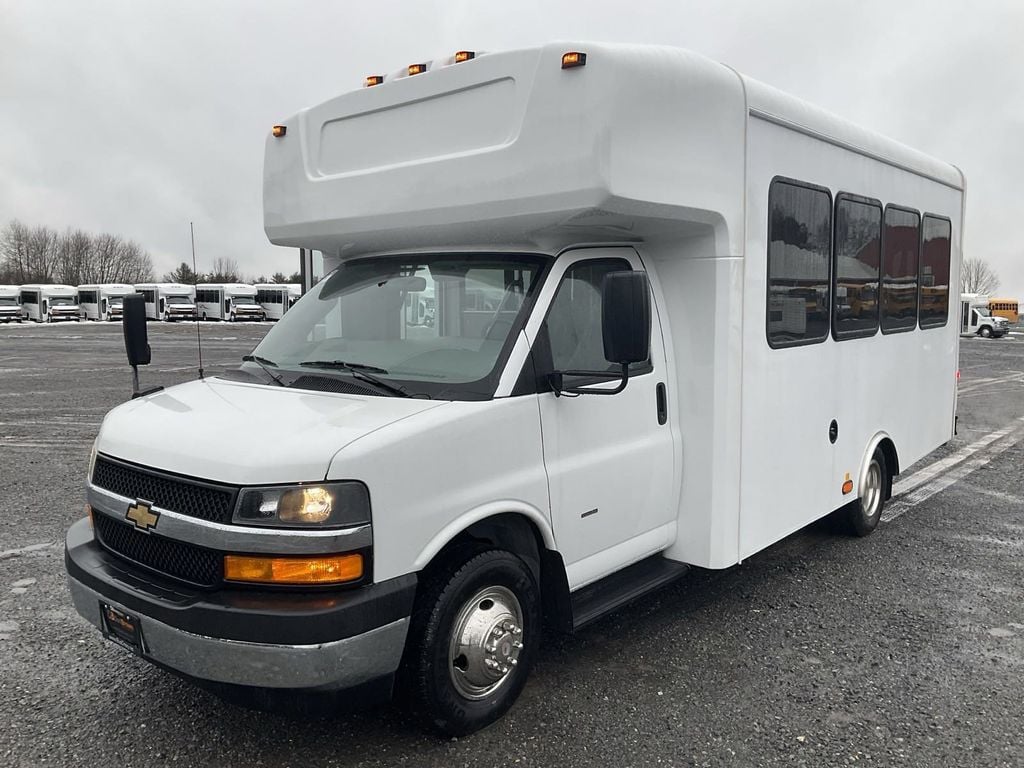 2025 Chevrolet HLE HLE COACH - 22022280 - 3