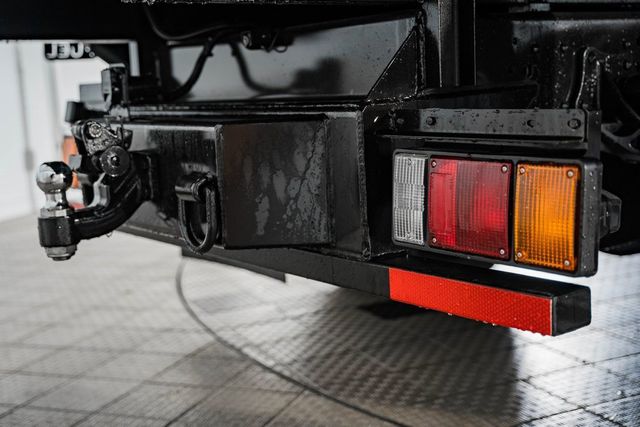 2025 Chevrolet Low Cab Forward 5500 XD  - 22868280 - 19