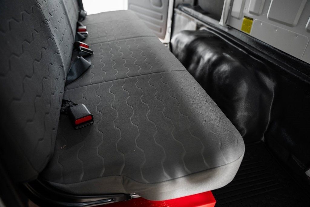 2025 Chevrolet Low Cab Forward 5500 XD  - 22868280 - 32