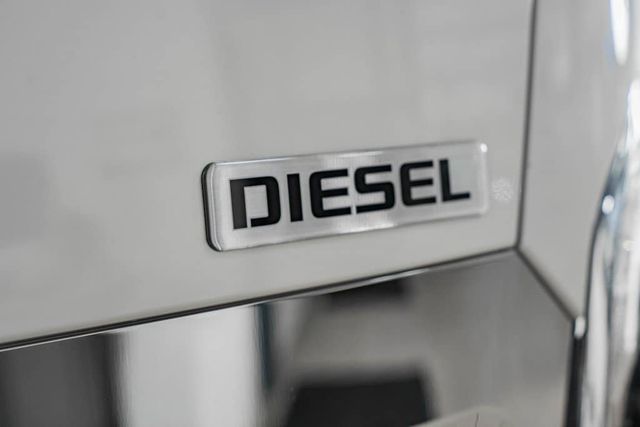 2025 Chevrolet Low Cab Forward 5500 XD  - 22868281 - 9