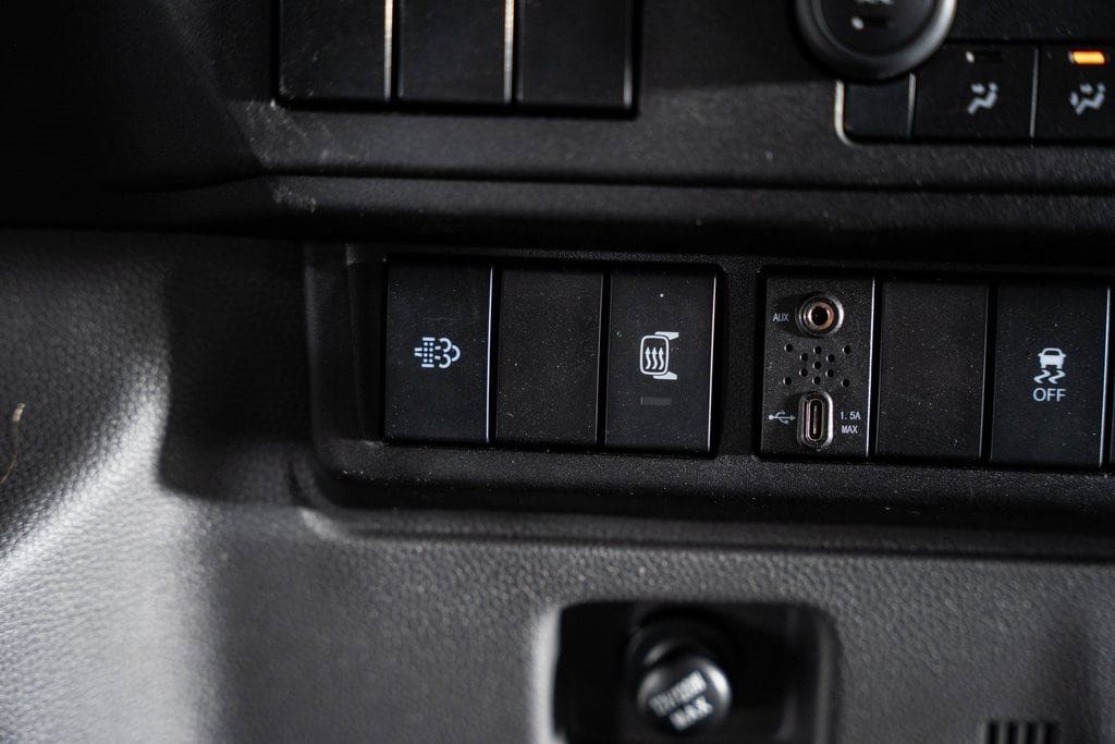 2025 Chevrolet Low Cab Forward 5500 XD  - 22868281 - 26