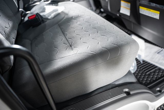 2025 Chevrolet Low Cab Forward 5500 XD  - 22868281 - 33