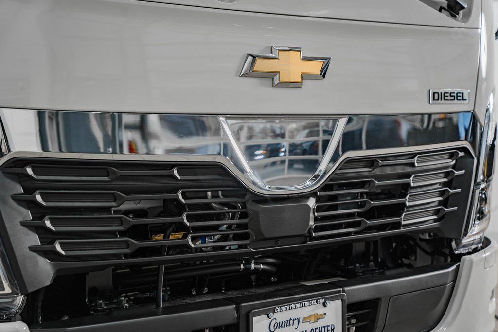 2025 Chevrolet Low Cab Forward 5500 XD  - 22868281 - 8