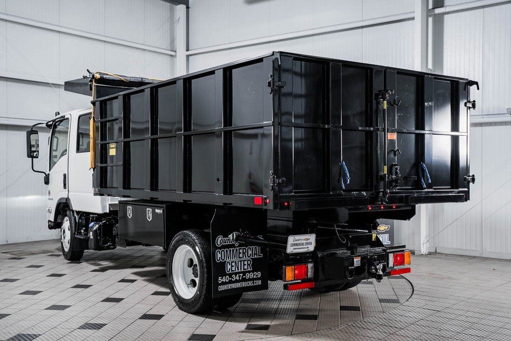 2025 Chevrolet Low Cab Forward 5500 XD - 22868282 - 4