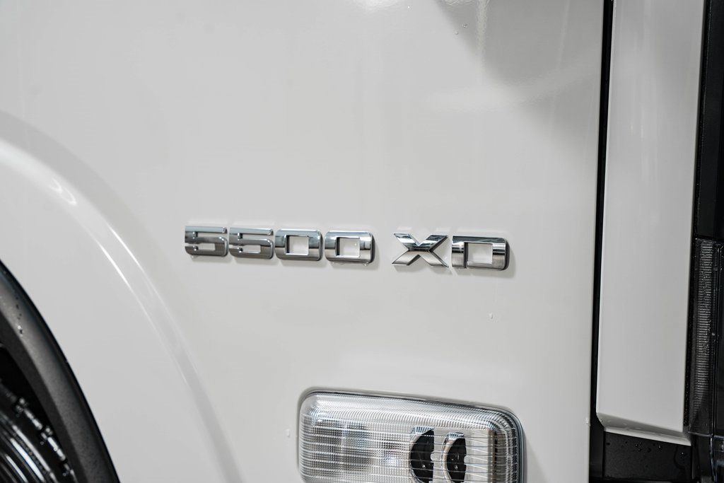 2025 Chevrolet Low Cab Forward 5500 XD  - 22960113 - 11