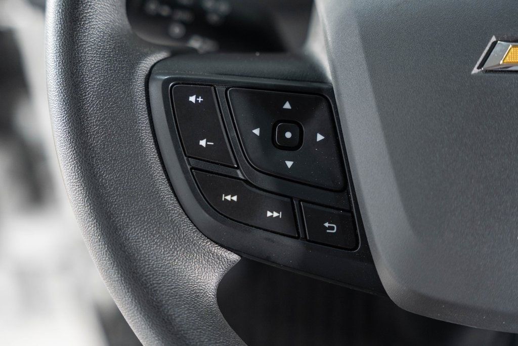 2025 Chevrolet Low Cab Forward 5500 XD  - 22960113 - 28