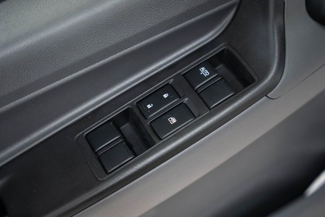 2025 Chevrolet Low Cab Forward 5500 XD  - 22960113 - 36