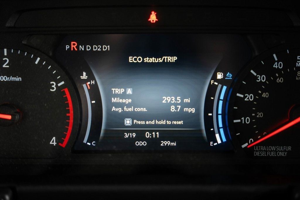 2025 Chevrolet Low Cab Forward 5500 XD  - 22960113 - 40