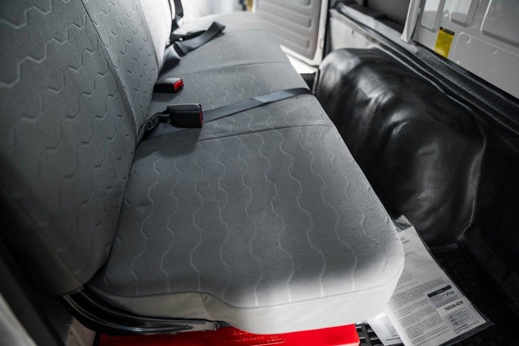 2025 Chevrolet Low Cab Forward 5500 XD  - 22964388 - 30