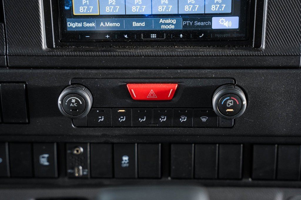 2025 Chevrolet Low Cab Forward 5500 XD  - 22977642 - 23