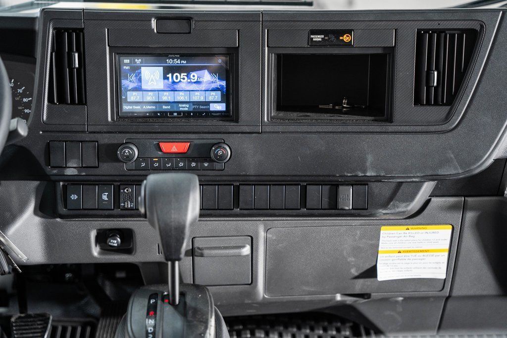 2025 Chevrolet Low Cab Forward 5500 XD  - 22995476 - 23