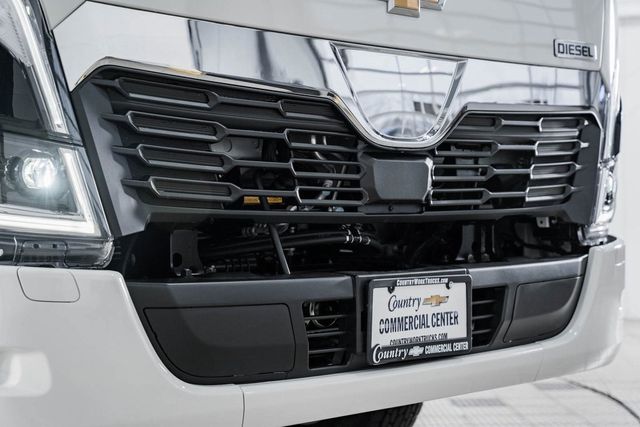 2025 Chevrolet Low Cab Forward 5500 XD  - 22995477 - 9