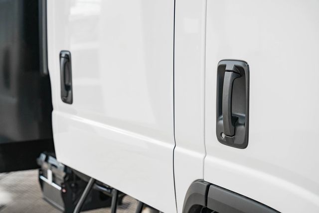 2025 Chevrolet Low Cab Forward 5500 XG  - 22868283 - 13