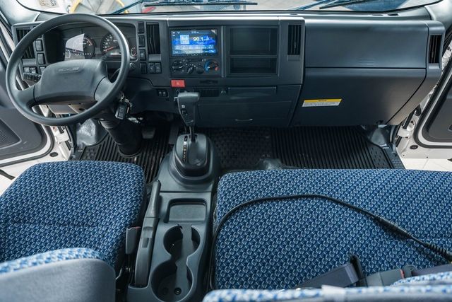 2025 Chevrolet Low Cab Forward 5500 XG  - 22868283 - 25