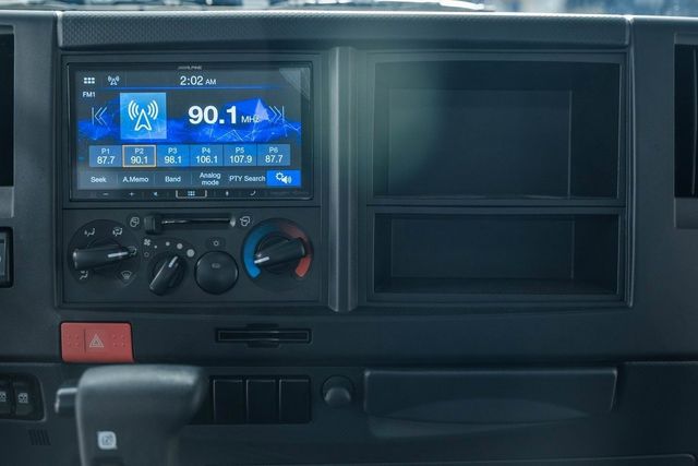 2025 Chevrolet Low Cab Forward 5500 XG  - 22868283 - 26