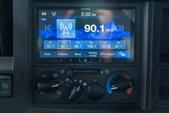 2025 Chevrolet Low Cab Forward 5500 XG  - 22868283 - 27