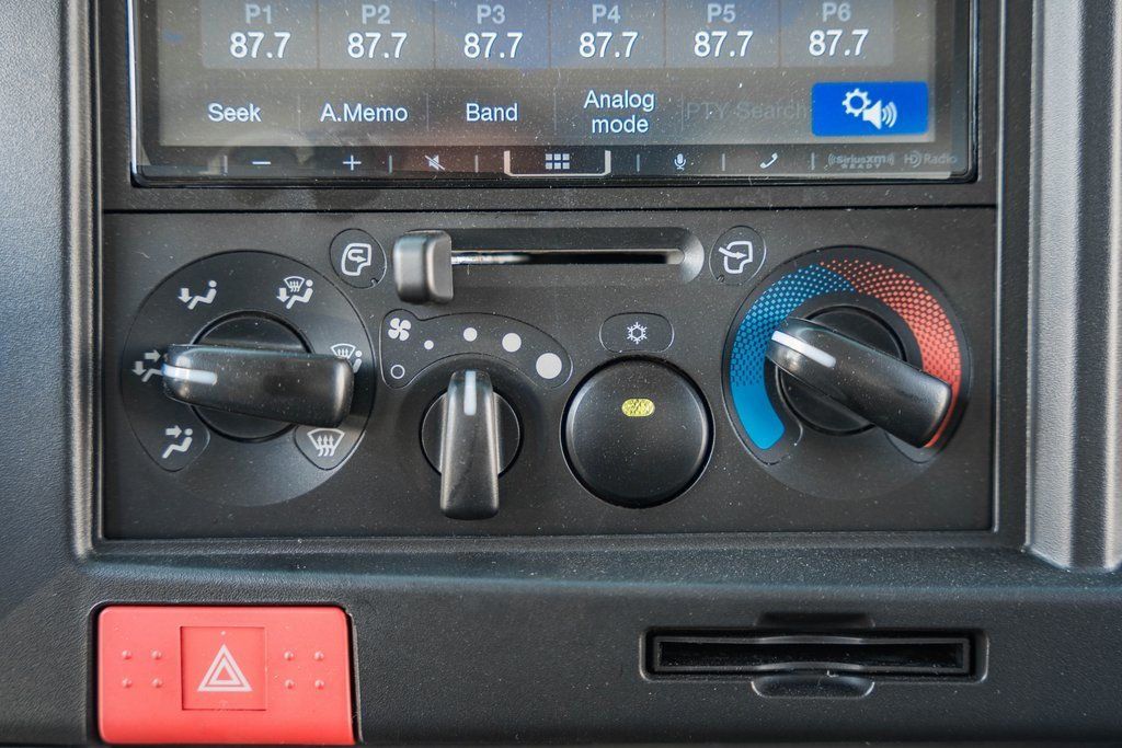 2025 Chevrolet Low Cab Forward 5500 XG  - 22993313 - 25