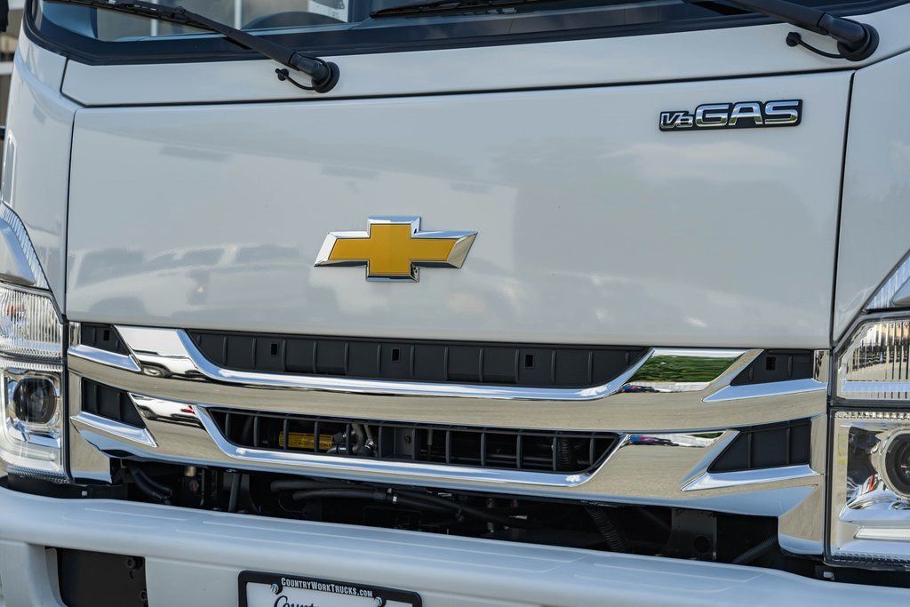 2025 Chevrolet Low Cab Forward 5500 XG  - 22993313 - 8