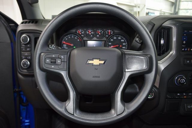 2025 Chevrolet Silverado 1500 4WD Crew Cab 147" Custom - 22882227 - 35