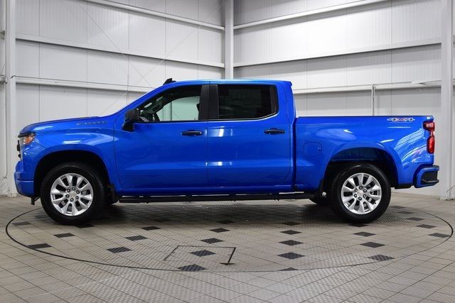 2025 Chevrolet Silverado 1500 4WD Crew Cab 147" Custom - 22882227 - 3