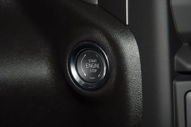 2025 Chevrolet Silverado 1500 4WD Crew Cab 147" Custom - 22882239 - 35