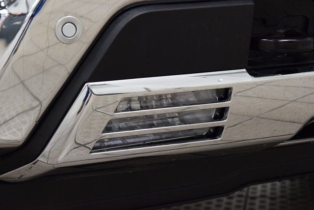 2025 Chevrolet Silverado 1500 4WD Crew Cab 147" LTZ - 22879249 - 13