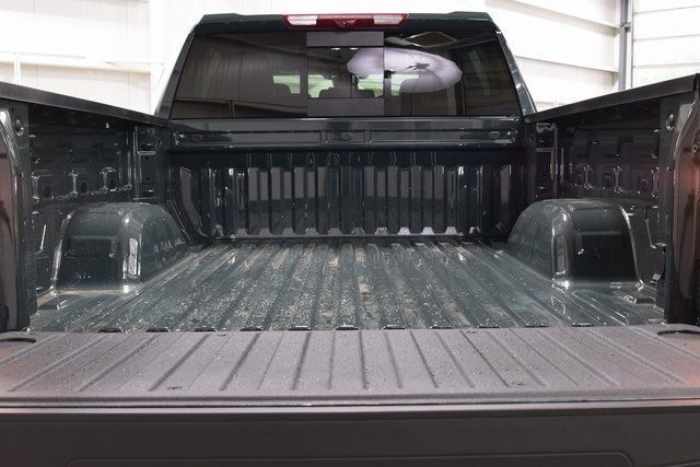 2025 Chevrolet Silverado 1500 4WD Crew Cab 147" LTZ - 22879249 - 23