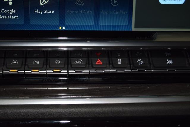 2025 Chevrolet Silverado 1500 4WD Crew Cab 147" LTZ - 22879249 - 32