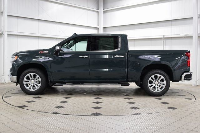 2025 Chevrolet Silverado 1500 4WD Crew Cab 147" LTZ - 22879249 - 3