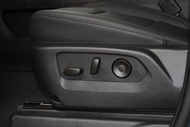 2025 Chevrolet Silverado 1500 4WD Crew Cab 147" LTZ - 22879249 - 44