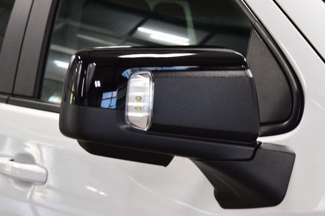 2025 Chevrolet Silverado 1500 4WD Crew Cab 147" RST - 22898313 - 18