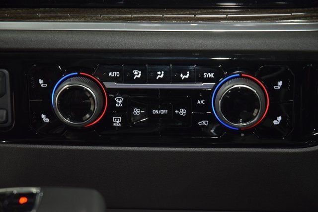 2025 Chevrolet Silverado 1500 4WD Crew Cab 147" RST - 22898313 - 35