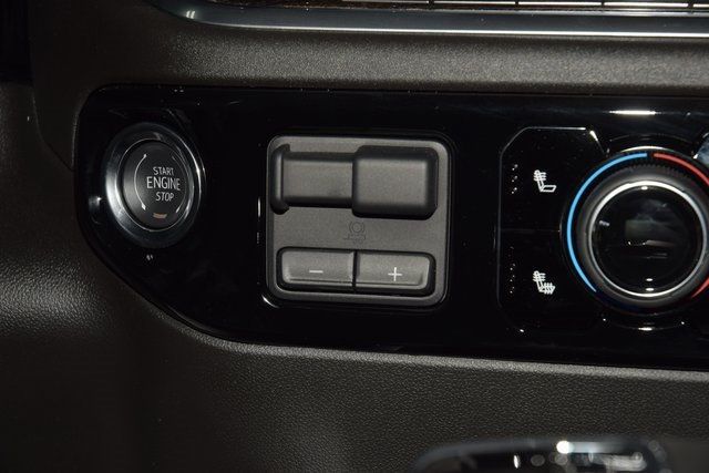 2025 Chevrolet Silverado 1500 4WD Crew Cab 147" RST - 22898313 - 36