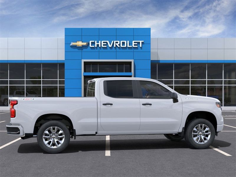 2025 Chevrolet Silverado 1500 4WD Crew Cab 157" Custom - 22641236 - 13